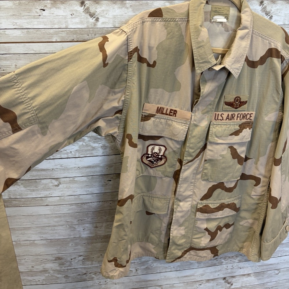 Vintage USAF USCENTAF DCU Large Regular Desert Camo Combat Coat Patches - Picture 3 of 12